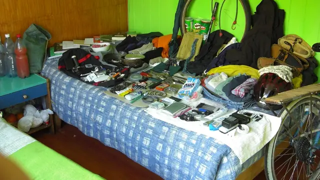 How to Build a 10 Essentials Survival Kit That Fits in One Pack